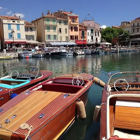 Au Son Des Cigales Lejlighed